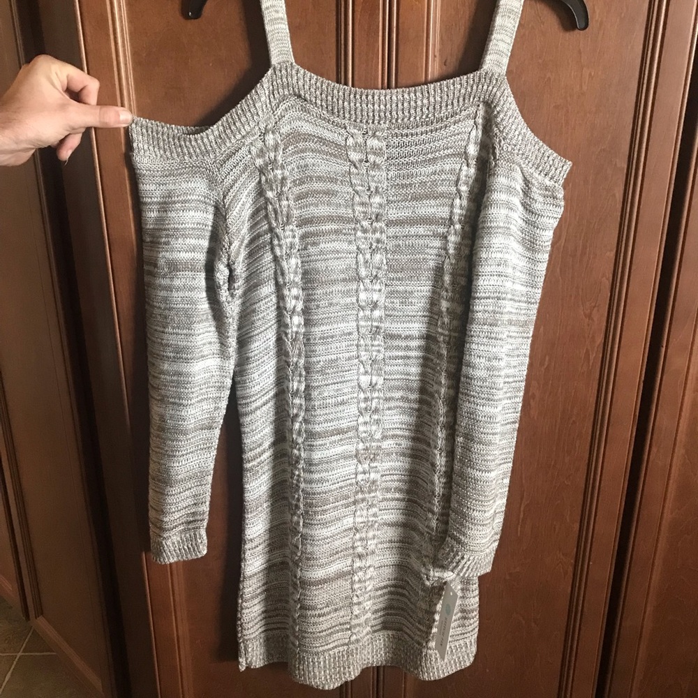 Cold shoulder Dress